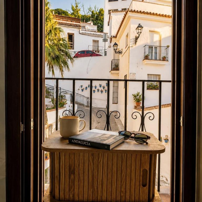 Mijas Pueblo I Private Pool I Sea Views I BBQ - Three-Bedroom House - 34