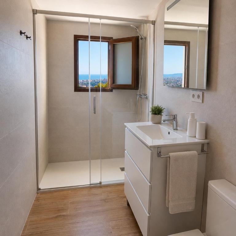 Mijas Pueblo I Private Pool I Sea Views I BBQ - Three-Bedroom House - 35