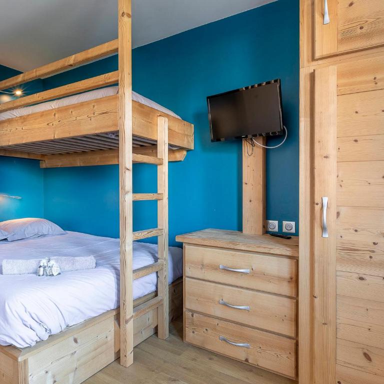 Charmant 2 pièces rénové, internet fibre, balcon, casier à ski, quartier paisible - Apartment mit 1 Schlafzimmer - 13