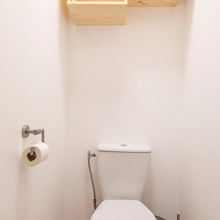 Charmant 2 pièces rénové, internet fibre, balcon, casier à ski, quartier paisible - Apartment mit 1 Schlafzimmer - 14