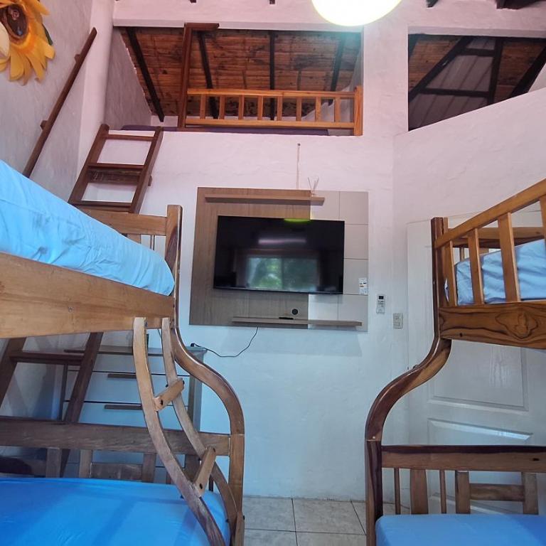 La Cabaña de Victor - Two-Bedroom House - 17