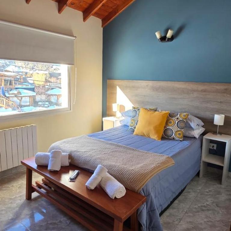 Apart Toro - One-Bedroom Apartment with Balcony and Mountain View - 2