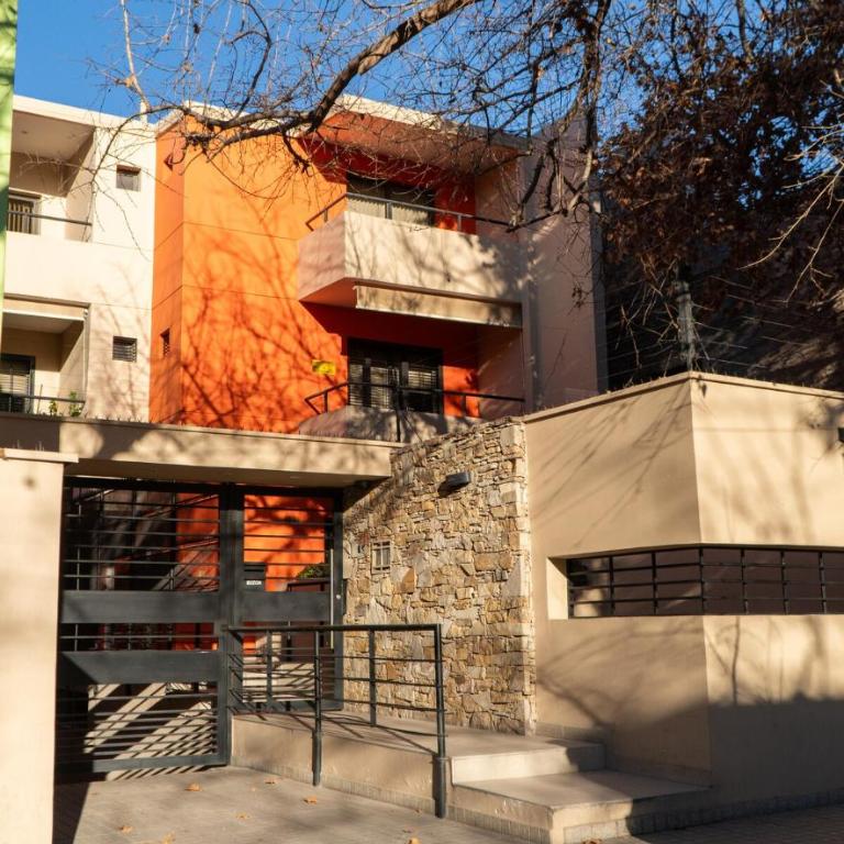 Moderno departamento en la mejor zona de Capital - Apartamento de 2 dormitorios con balcón - 8