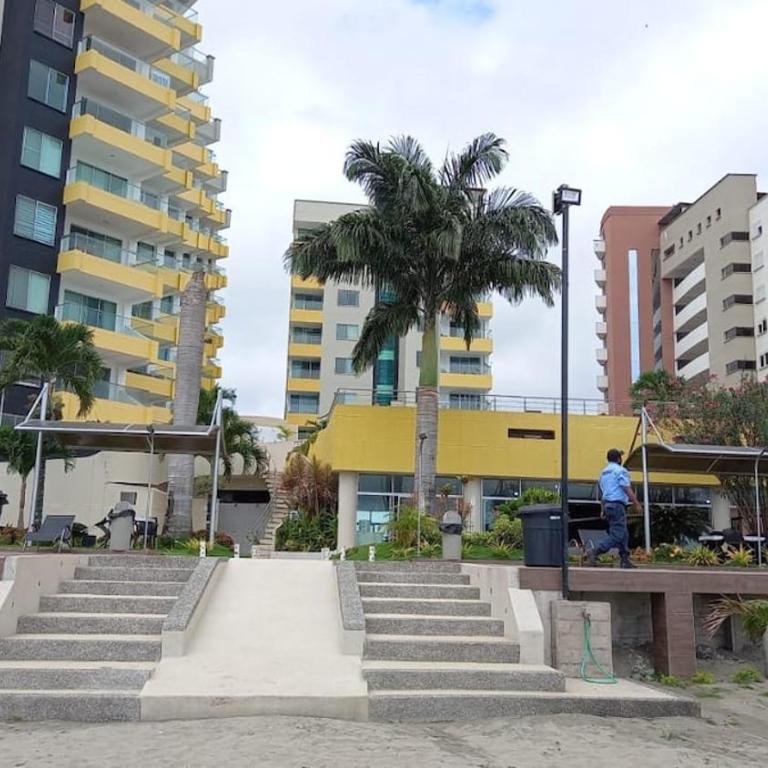 Suite Familiar Con Terraza Privada Frente Al Mar - Apartamento de 2 dormitorios - 9