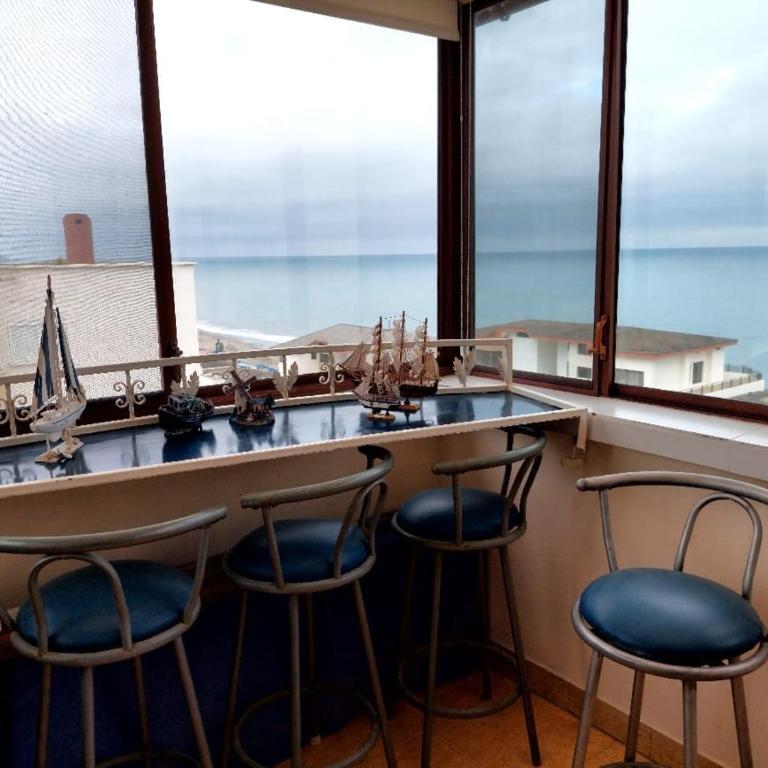 Suite Familiar Con Terraza Privada Frente Al Mar - Apartamento de 2 dormitorios - 11