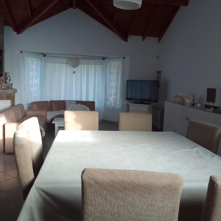 Casa en el Dique - Casa de 2 dormitorios - 2