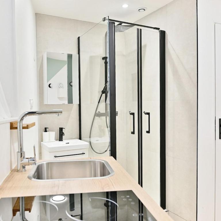 Small air-conditioned studio - Pereire - Monolocale - 11