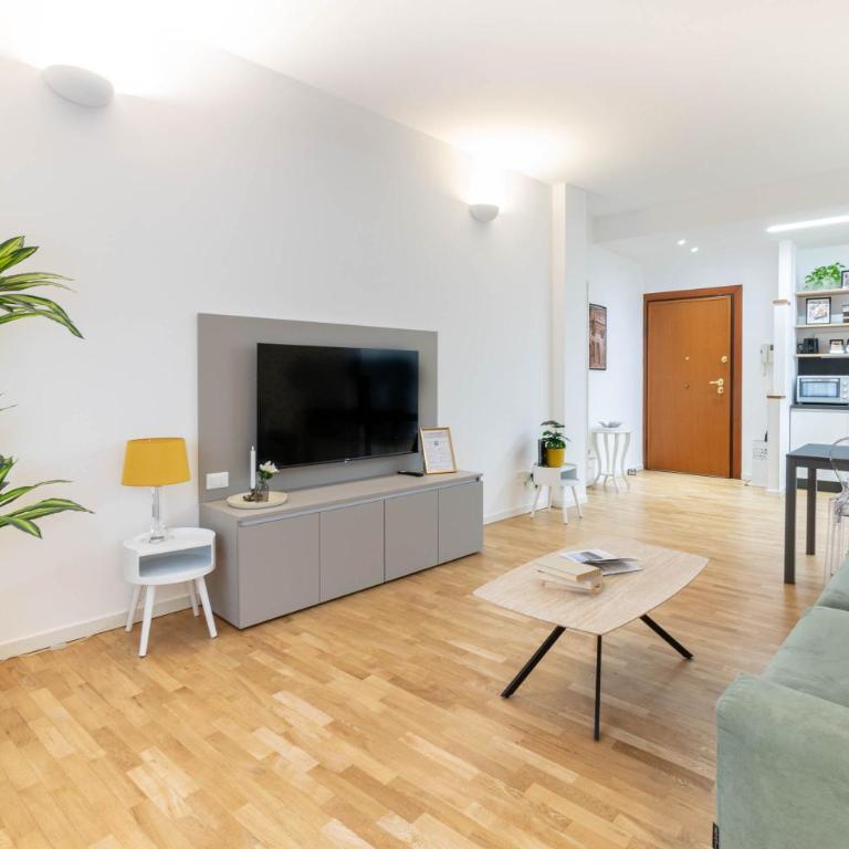 Narea 15 - 3 min dall'Arena e Piazza Bra - Appartamento con 1 Camera da Letto - 12