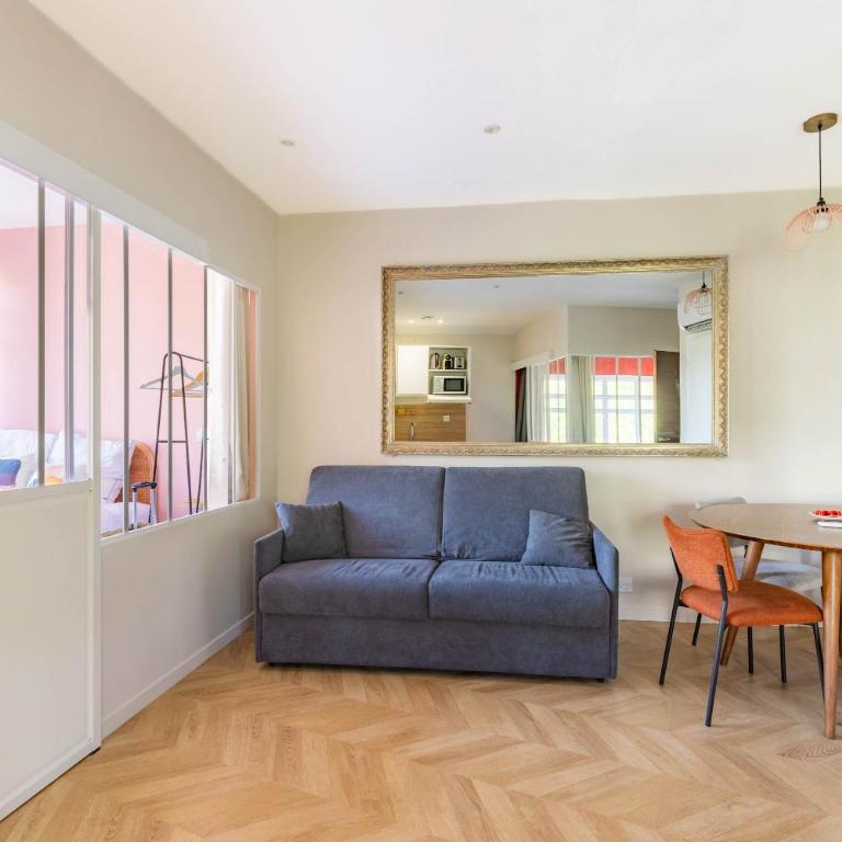 Bright apartment 2 bedrooms & air conditioning Paris 17 - Apartment - 2