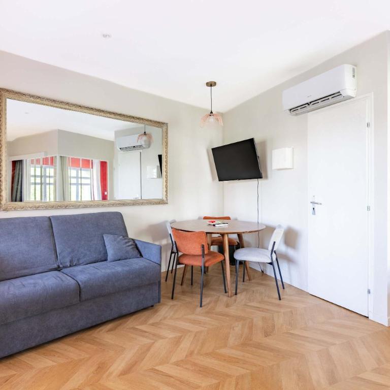 Bright apartment 2 bedrooms & air conditioning Paris 17 - Apartment - 4