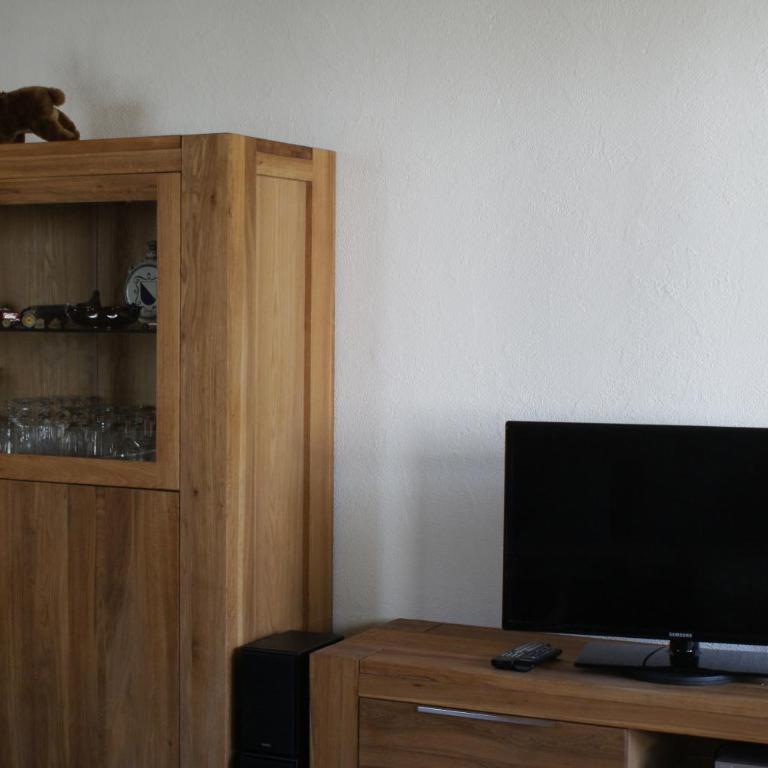 4 Zi Familienwohnung Haus Ravaisch 24 im 2ten OG Davos Dorf - Apartment mit 3 Schlafzimmern und Balkon - 5