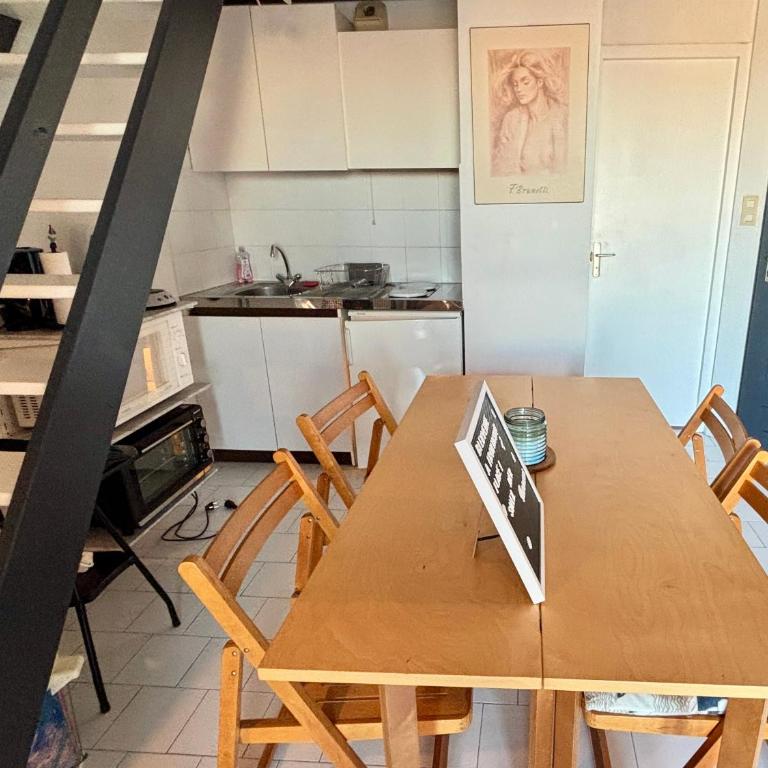 Family Apartment with Bedroom, Mezzanine, Sleeping Cabin & Parking - Appartement 3 Chambres - 2