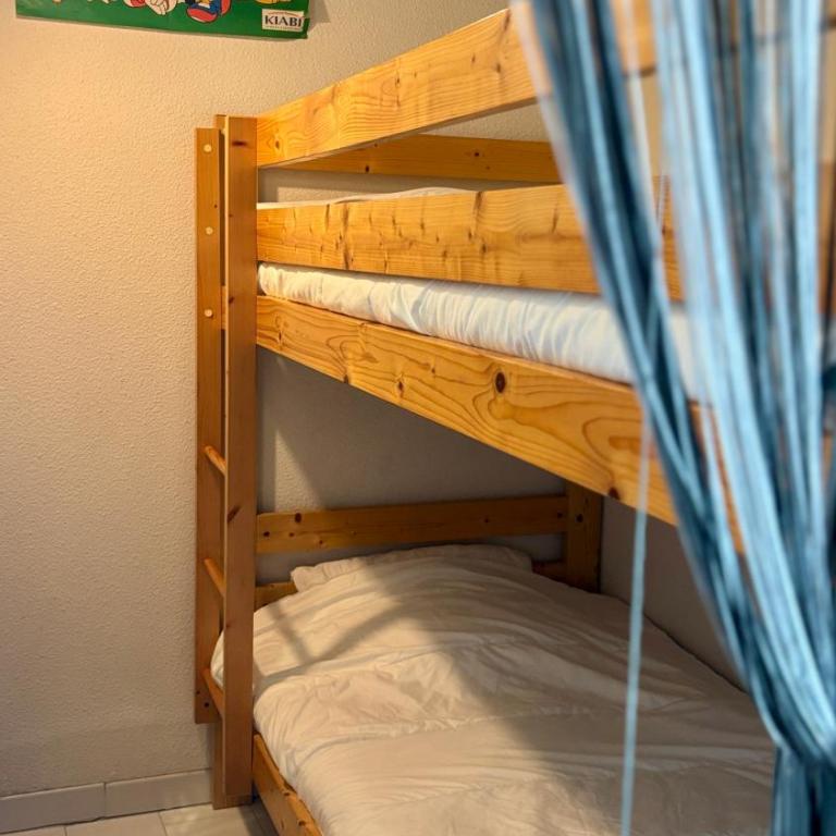 Family Apartment with Bedroom, Mezzanine, Sleeping Cabin & Parking - Appartement 3 Chambres - 21