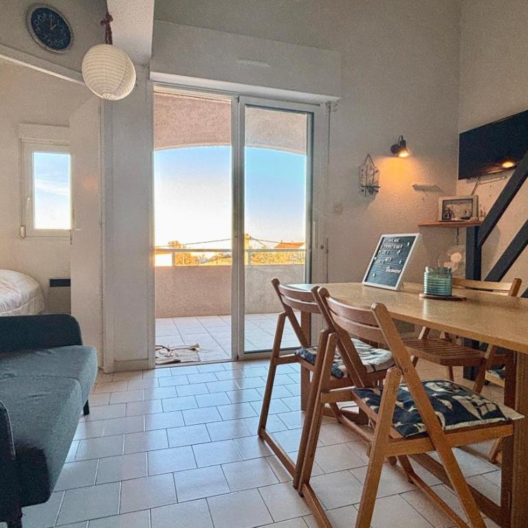 Family Apartment with Bedroom, Mezzanine, Sleeping Cabin & Parking - Appartement 3 Chambres - 26