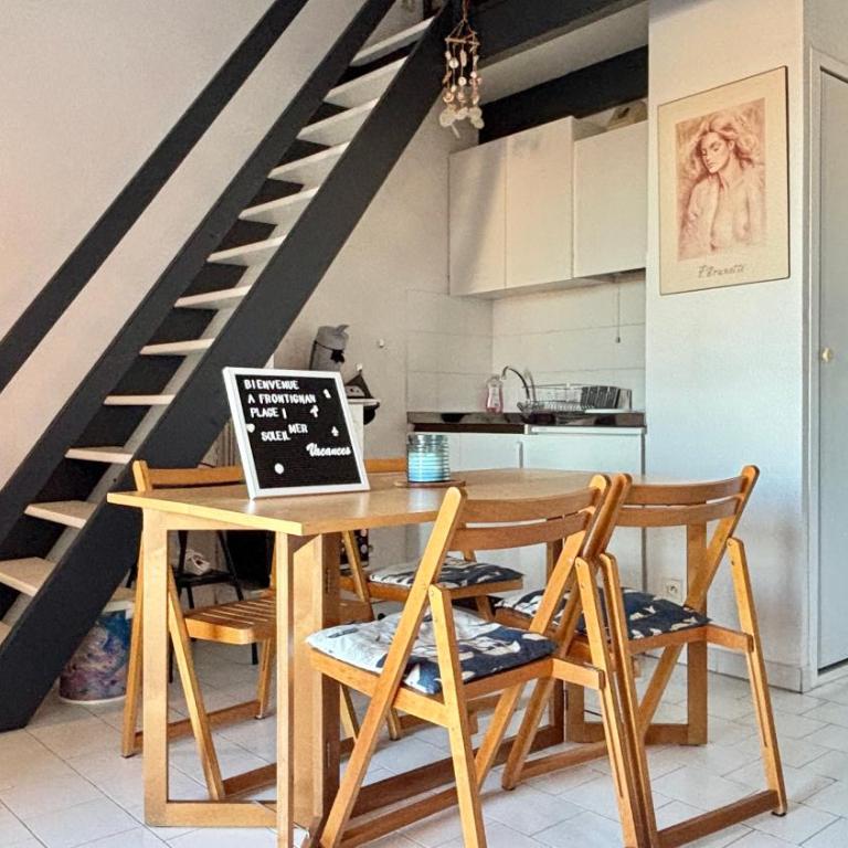 Family Apartment with Bedroom, Mezzanine, Sleeping Cabin & Parking - Appartement 3 Chambres - 39