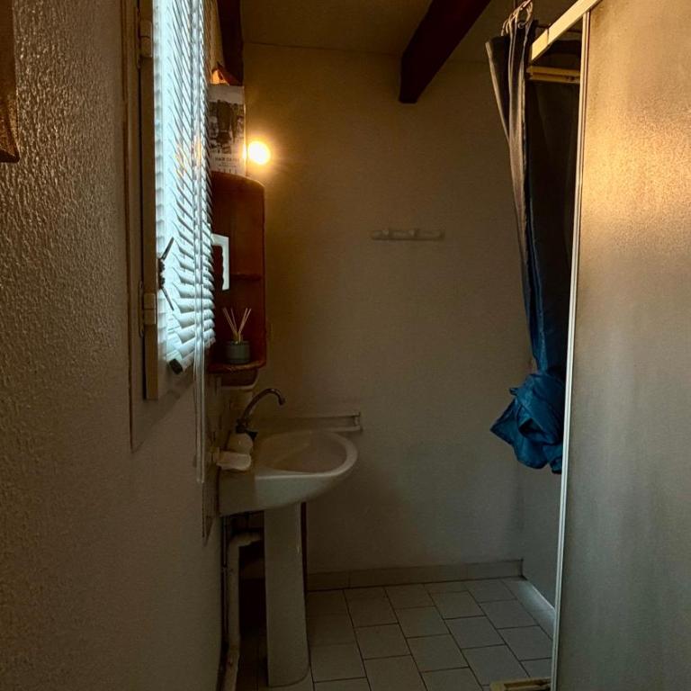 Family Apartment with Bedroom, Mezzanine, Sleeping Cabin & Parking - Appartement 3 Chambres - 49