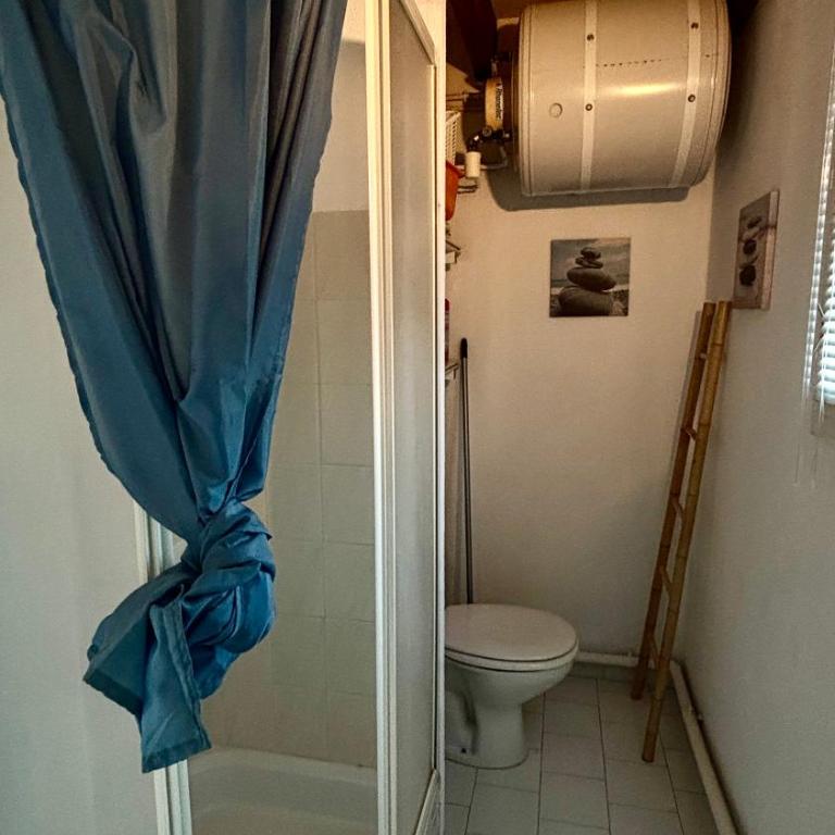 Family Apartment with Bedroom, Mezzanine, Sleeping Cabin & Parking - Appartement 3 Chambres - 51
