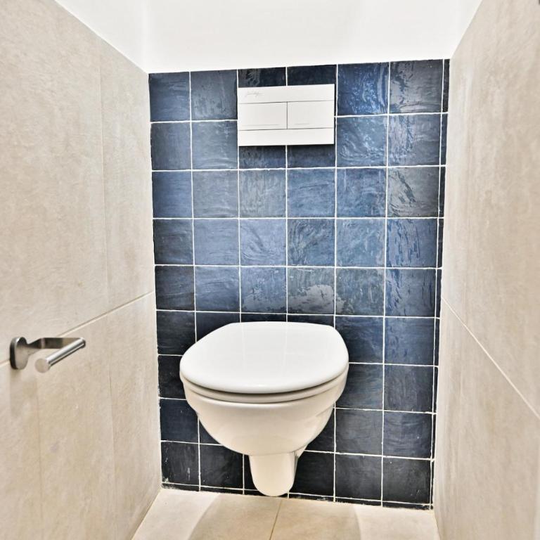 Stylish 2-Bedroom Loft in the Heart of Paris with Air Conditioning - Appartement - 4