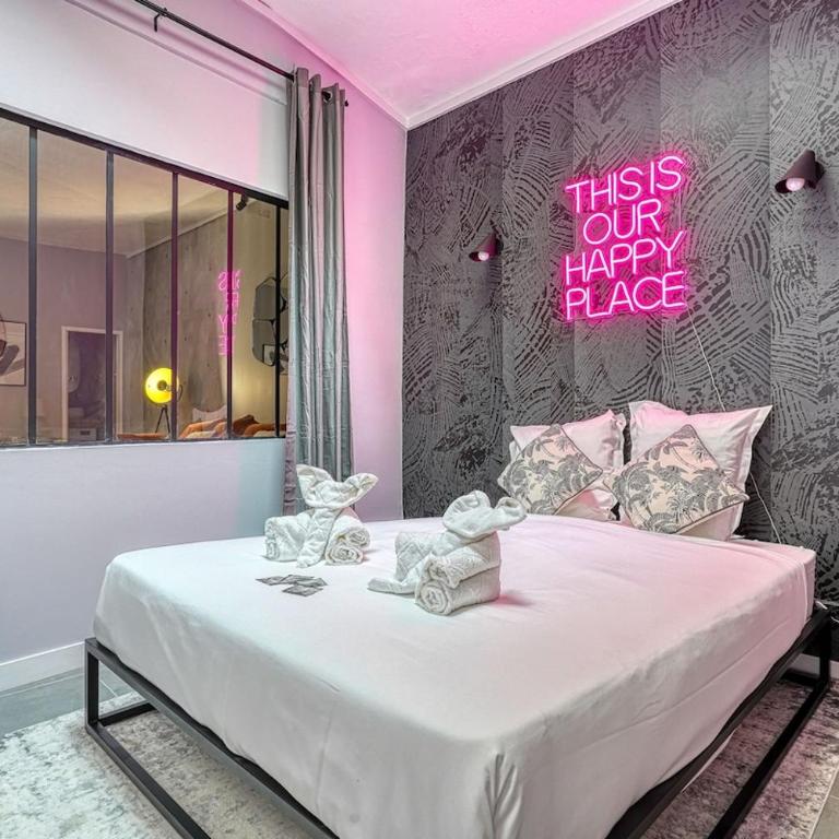 Stylish 2-Bedroom Loft in the Heart of Paris with Air Conditioning - Appartement - 9