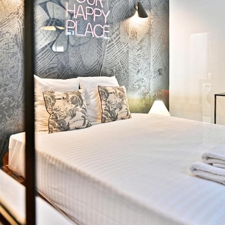 Stylish 2-Bedroom Loft in the Heart of Paris with Air Conditioning - Appartement - 33