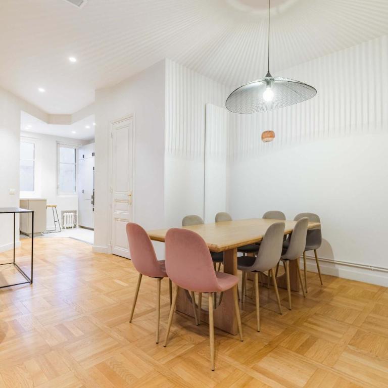 Charming - Air-conditioned and Terrace - Appartement - 5