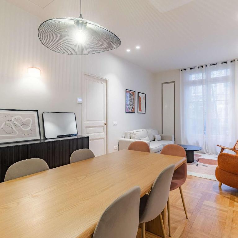 Charming - Air-conditioned and Terrace - Appartement - 13