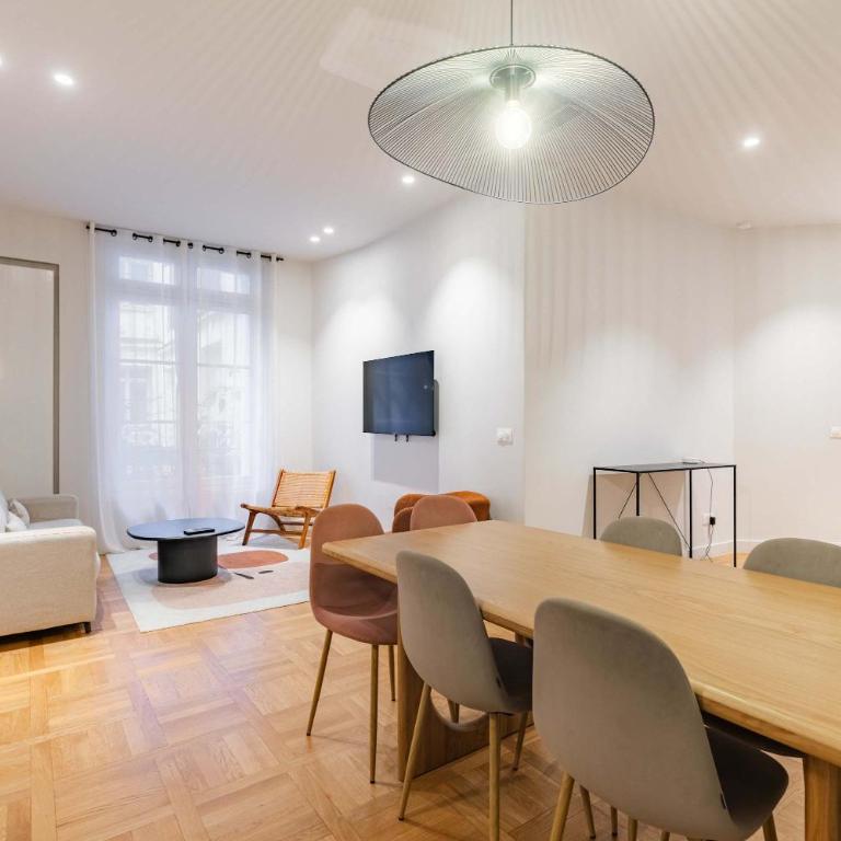 Charming - Air-conditioned and Terrace - Appartement - 15