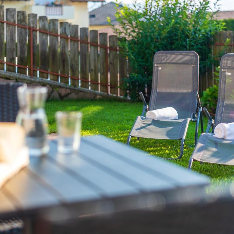 Apartments Villa Vardia - Apartment mit 1 Schlafzimmer und Gartenblick - 11