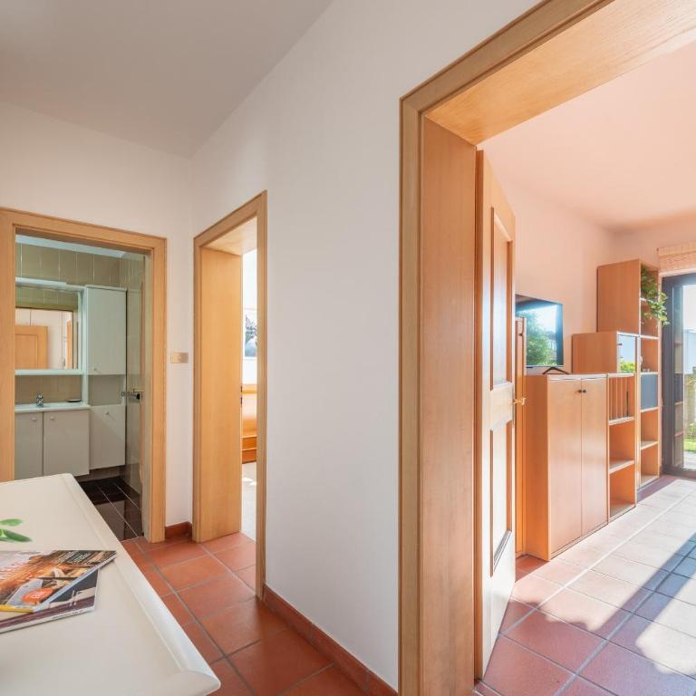 Apartments Villa Vardia - Apartment mit 1 Schlafzimmer und Gartenblick - 18