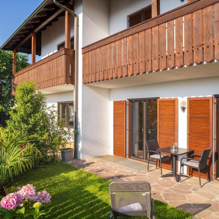 Apartments Villa Vardia - Apartment mit 1 Schlafzimmer und Gartenblick - 17