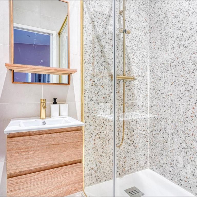 Comfortable 3 rooms with air conditioning - Apartment - 9