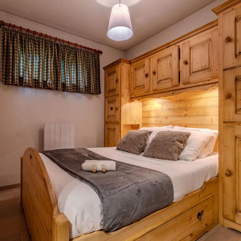 Comfort with Balcony and parking - Appartement - 7
