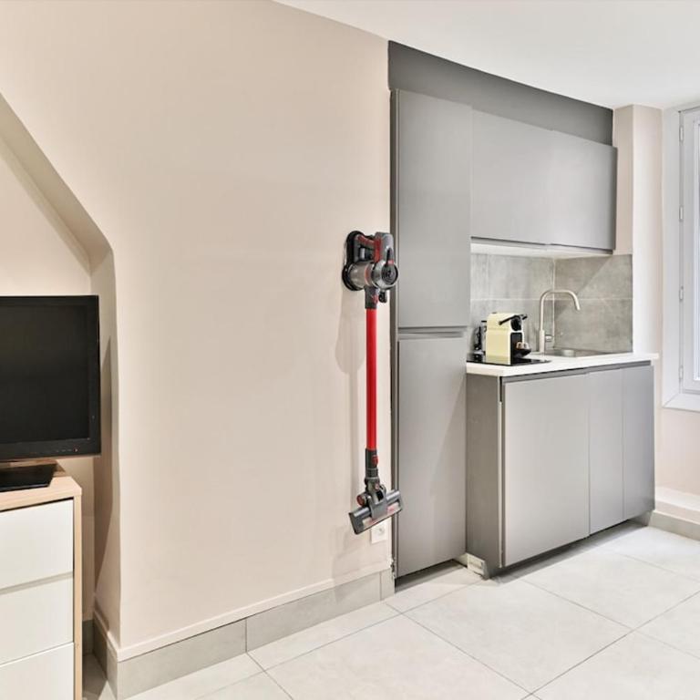 Compact Studio in Central Paris Practical & Convenient - Studio - 4
