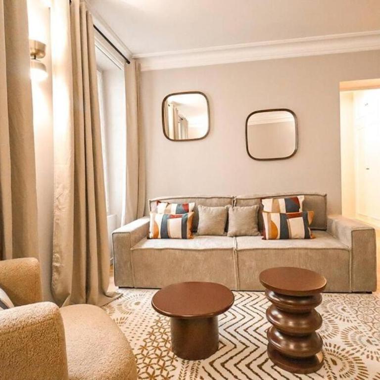 Elegant 1-Bedroom Apartment on Rue Saint-Dominique - Appartement - 9