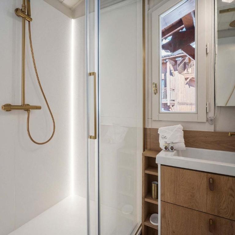 Spacious Apartment w SlopeAccess - Apartment - 12