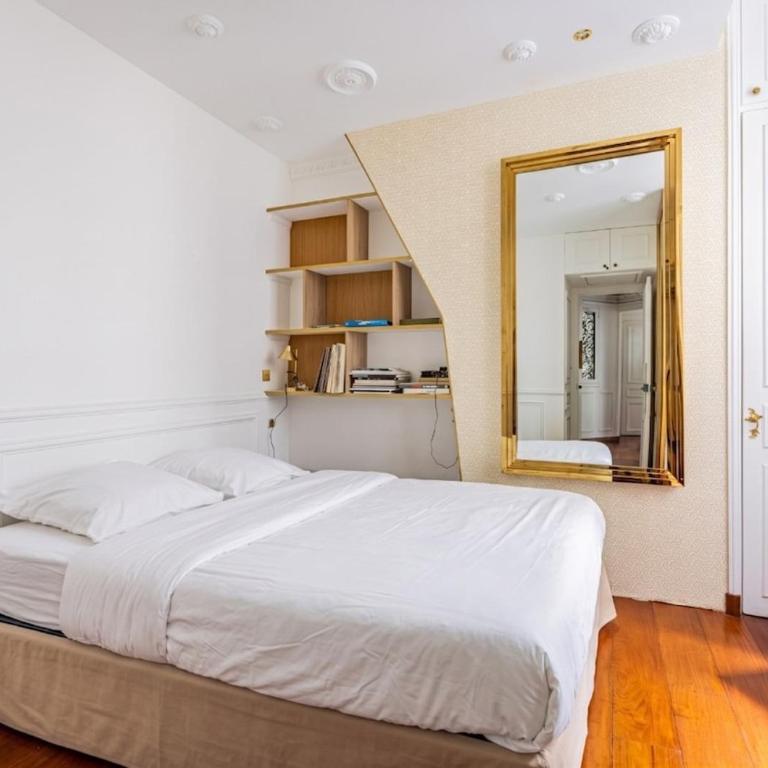 Champs Elysées-Avenue Montaigne-2 bedrooms - Apartamento de 2 dormitorios - 18