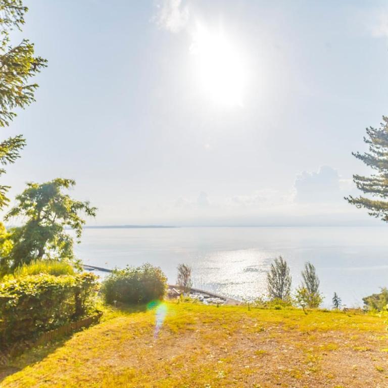 Villa Concise Exceptional Lake View - Villa - 31