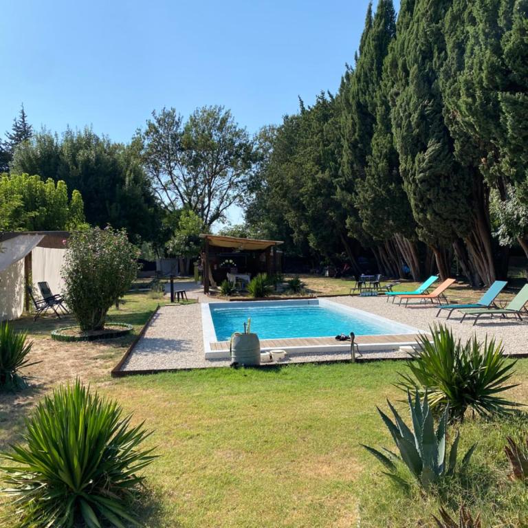 Gîte Les cyprès de l'ile - Appartement avec Terrasse - 1