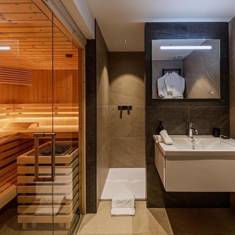 Luxury chalet - fireplace heated pool & sauna - Apartamento - 3