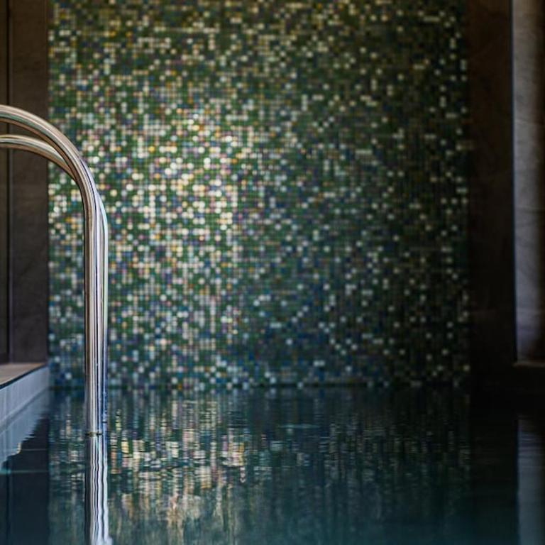 Luxury chalet - fireplace heated pool & sauna - Apartamento - 6