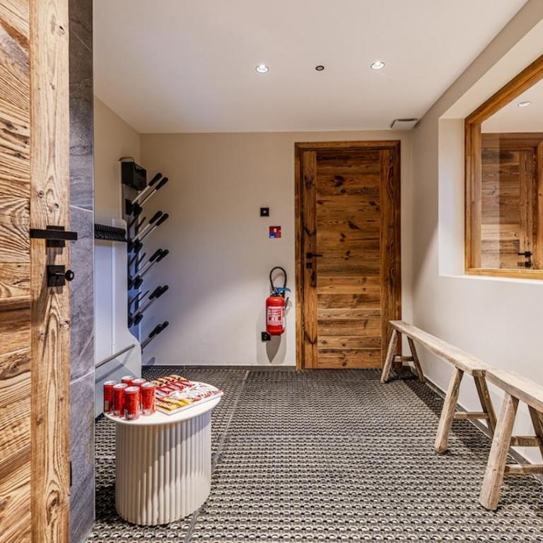 Luxury chalet - fireplace heated pool & sauna - Apartamento - 84