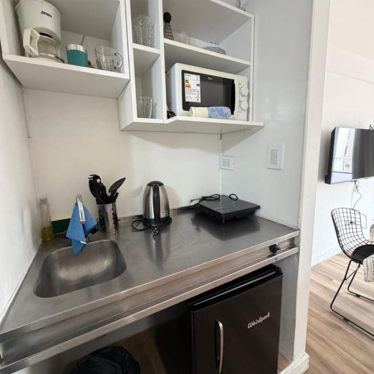 Cozy Apartment Studio - Studio with Balcony - 9