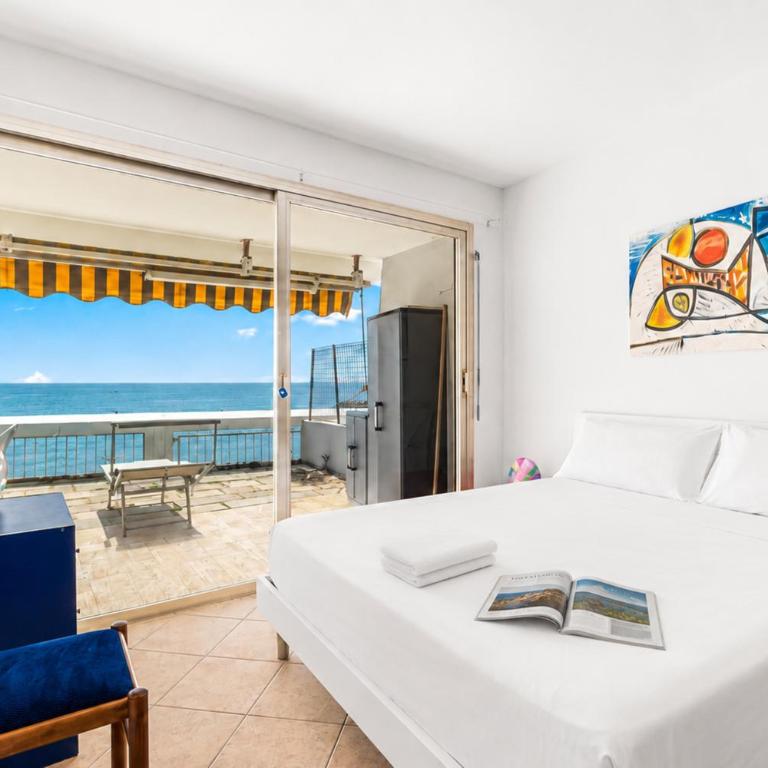 2 Bedrooms Apartment Sea View & Garage Marina - Happy Rentals - Appartement - Vue sur Mer - 3