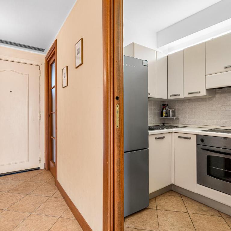 2 Bedrooms Apartment Sea View & Garage Marina - Happy Rentals - Appartement - Vue sur Mer - 11