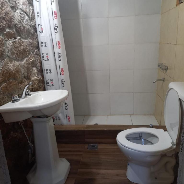 Casa de Montaña RM - Four-Bedroom House - 11