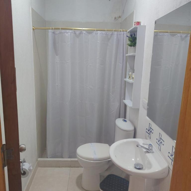 Hotel Casa Real Villeta - Family Room - 3