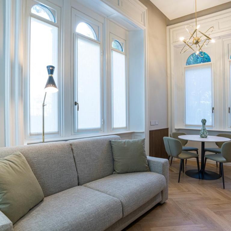 TheLuxe Residences - One-Bedroom Premium Apartment - 5