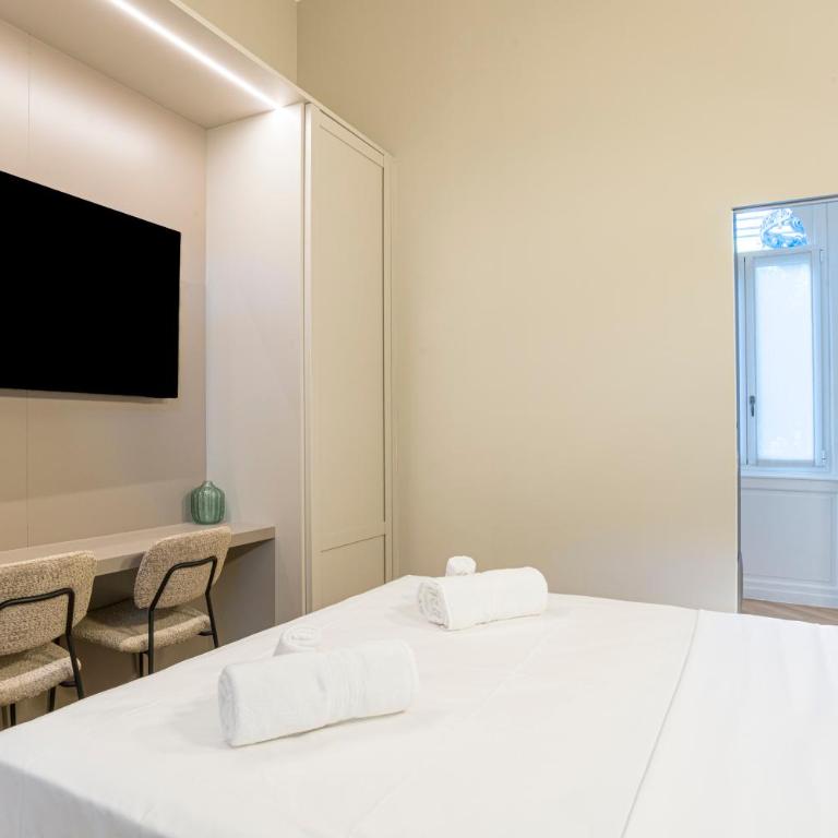 TheLuxe Residences - One-Bedroom Premium Apartment - 14