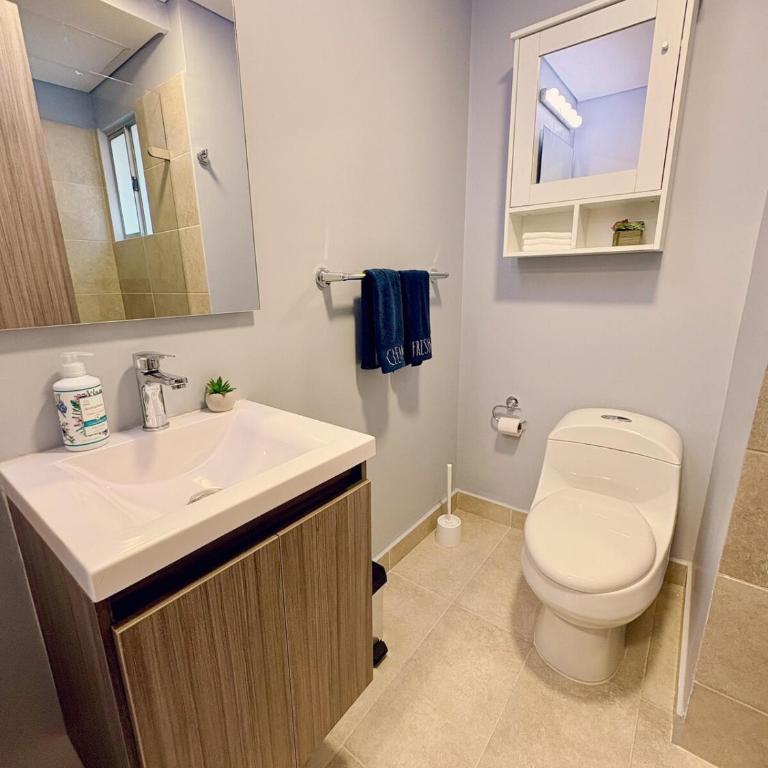 Tu descanso tranquilo en Serena del Mar - Two-Bedroom Apartment - 19