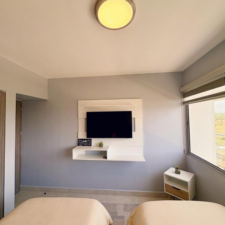 Tu descanso tranquilo en Serena del Mar - Two-Bedroom Apartment - 36